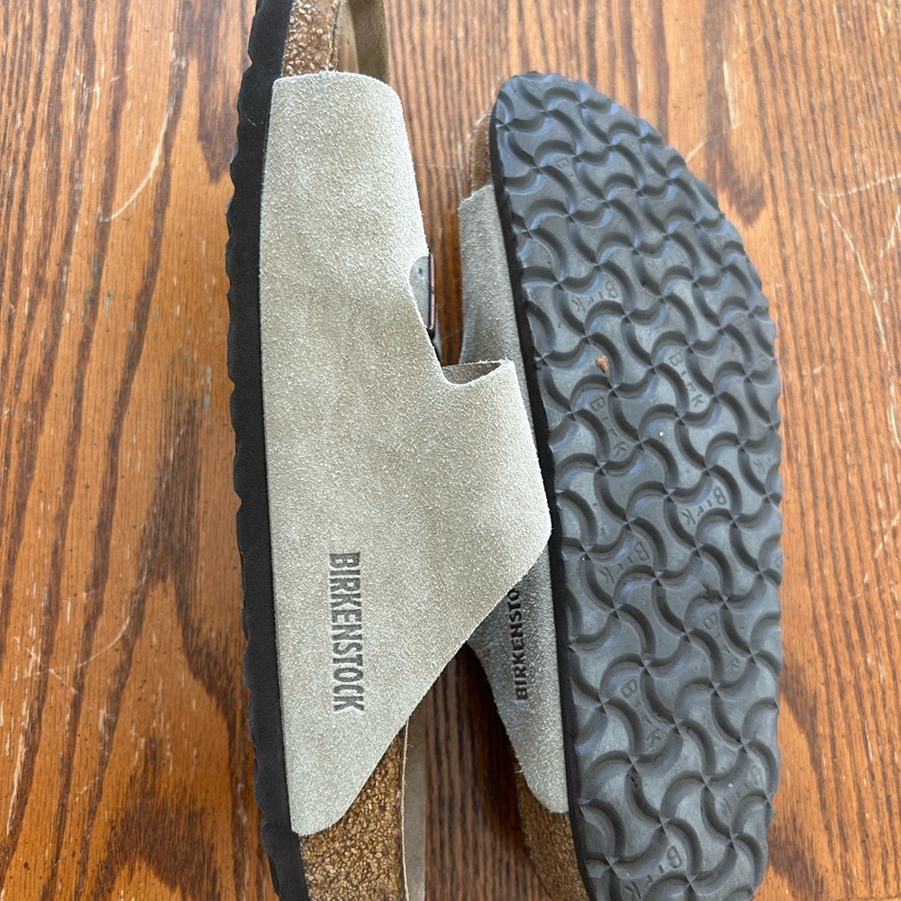 Birkenstock Light Gray Suede Sandals with Buckles - Picture 2 of 3